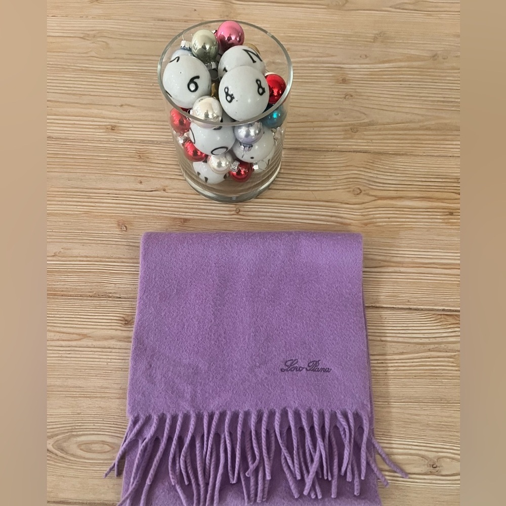 Loro Piana 100% Cashmere Scarf | Purple Fringe | Italian Luxury - Picture 1 of 5